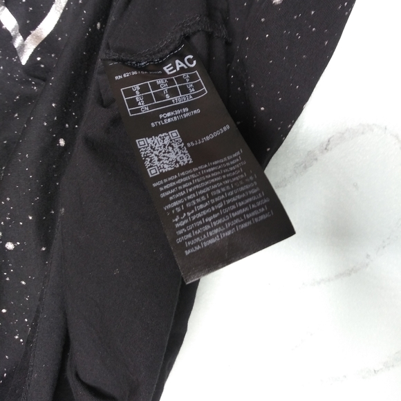 Guess Denim Los Angeles Short Sleeve T-Shirt - Picture 5 of 6